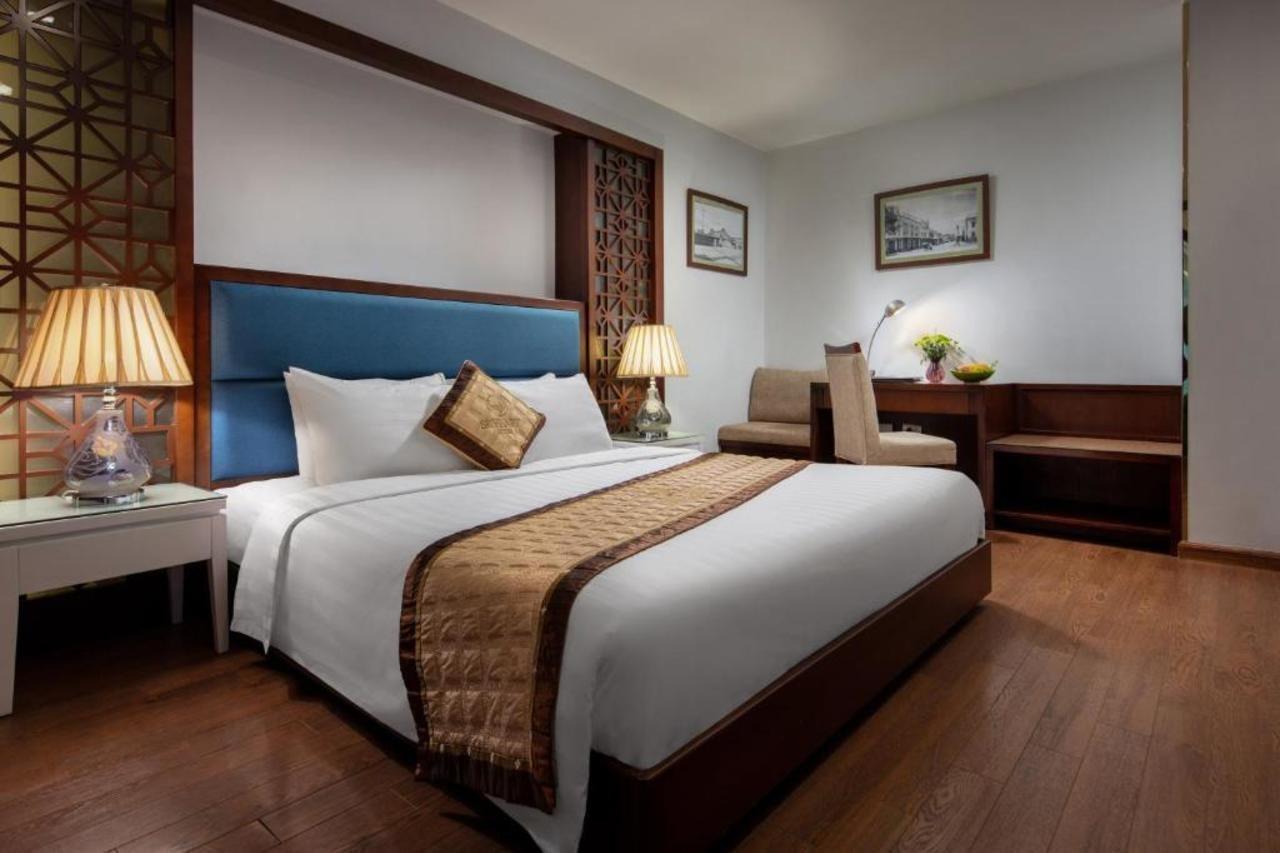 Hotel Skylark 4*